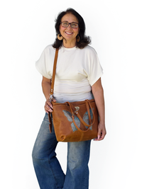 The Mariposa Traveler Tote in Tan Adventure Leather