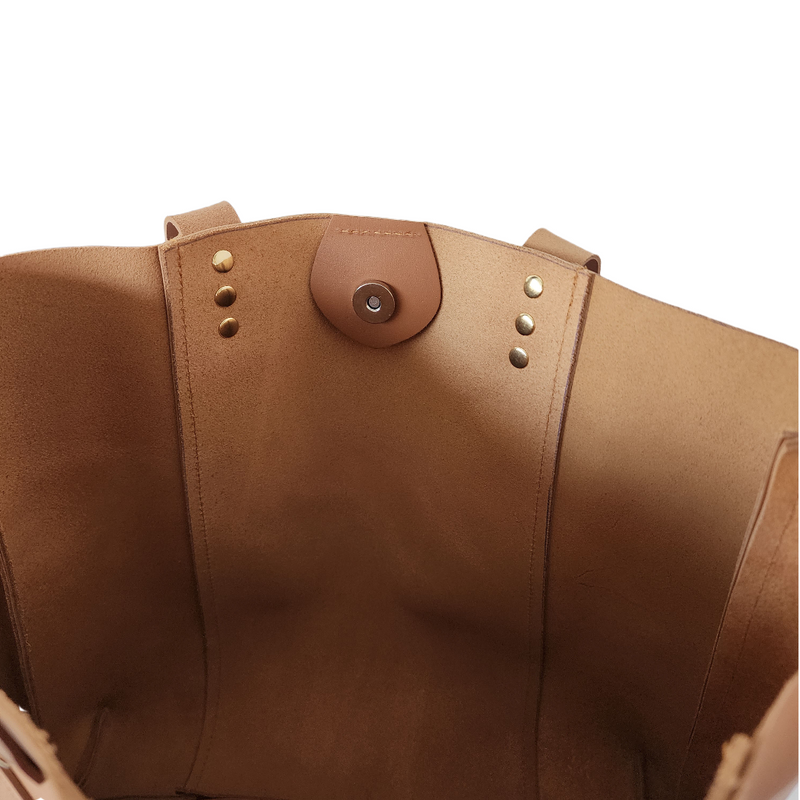 Magnetic Snap Closure